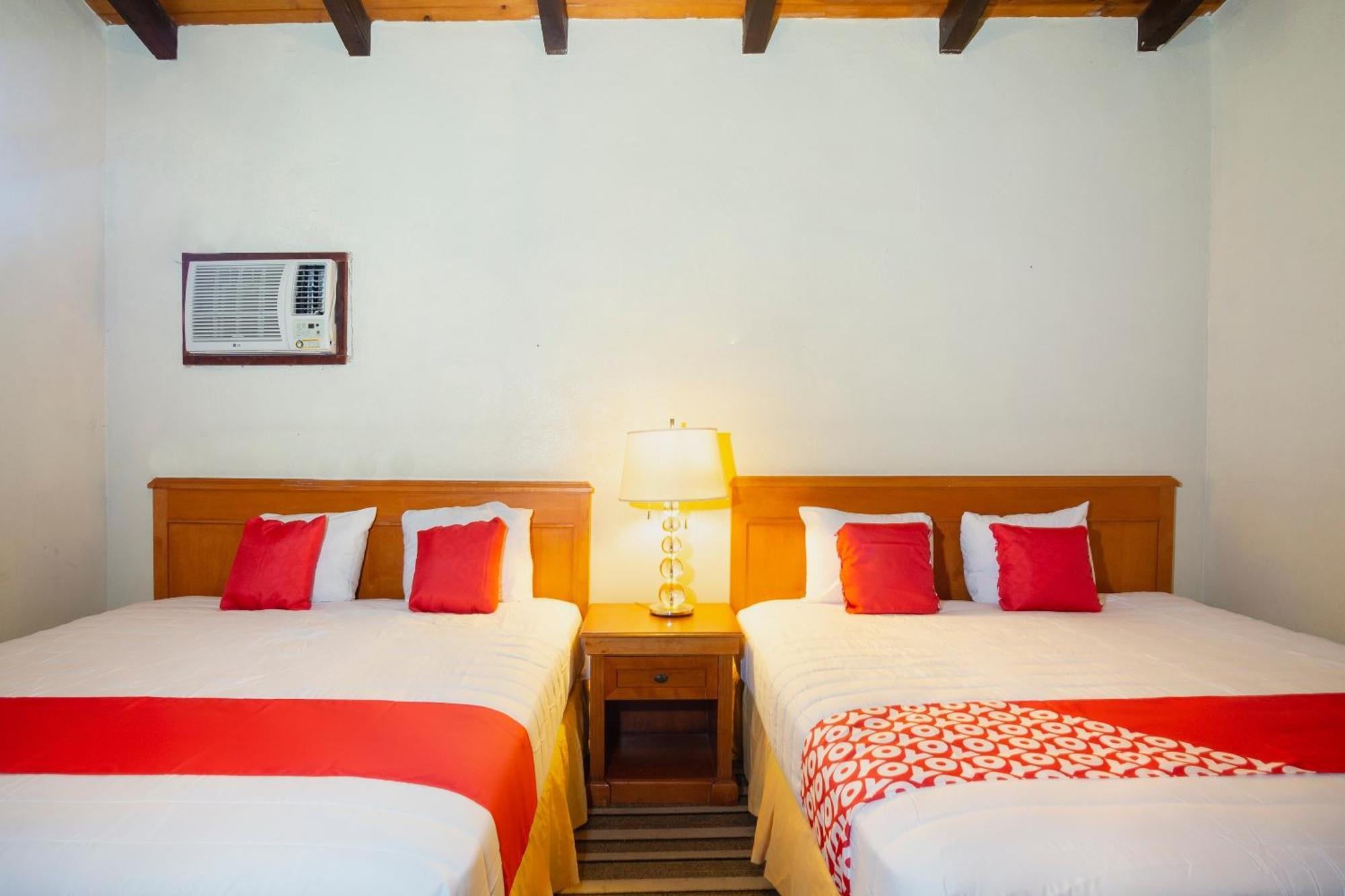 Oyo Hotel Hacienda Don Luis, Rosarito Dış mekan fotoğraf A typical room at the hotel